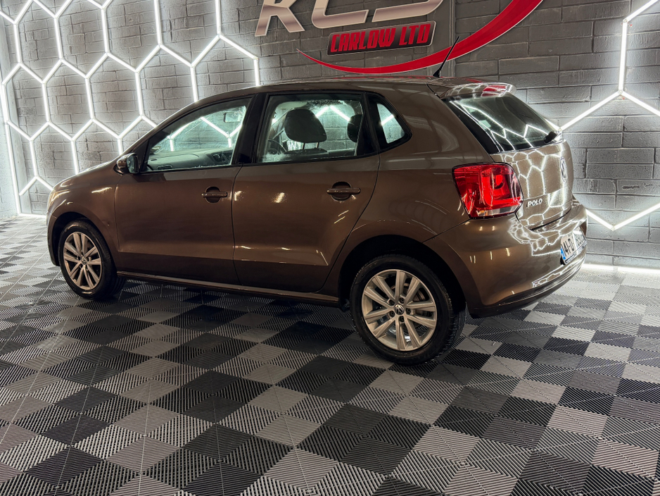 2014 Volkswagen Polo - image 6