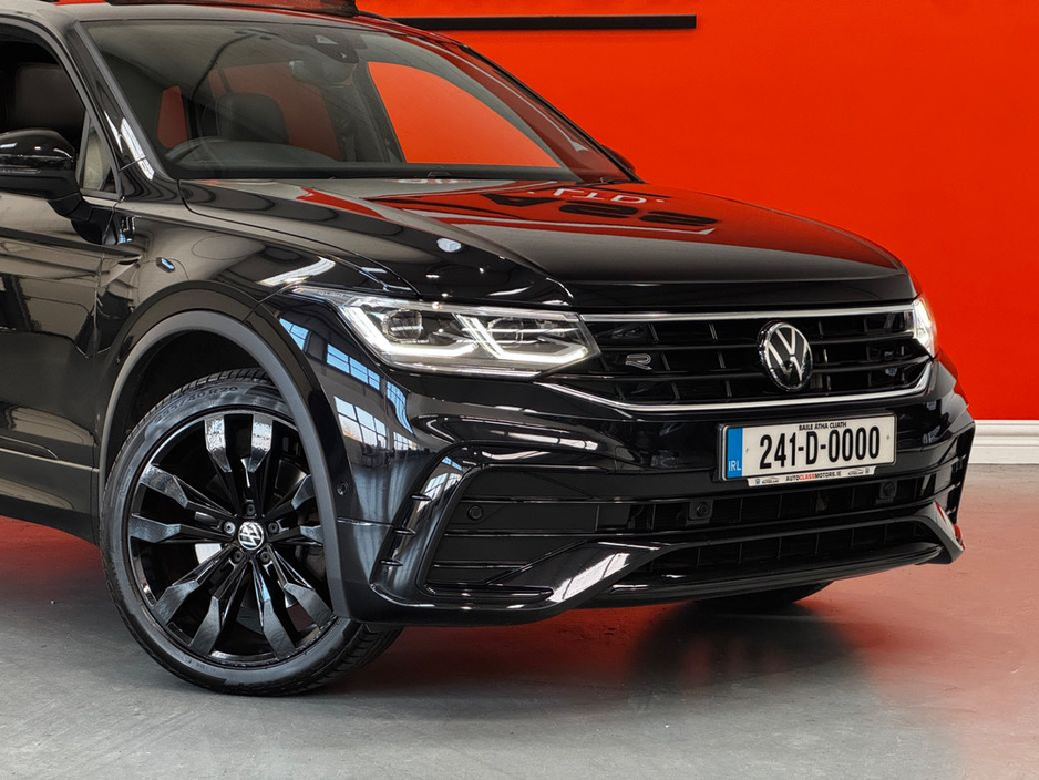 2024 Volkswagen Tiguan - image 6