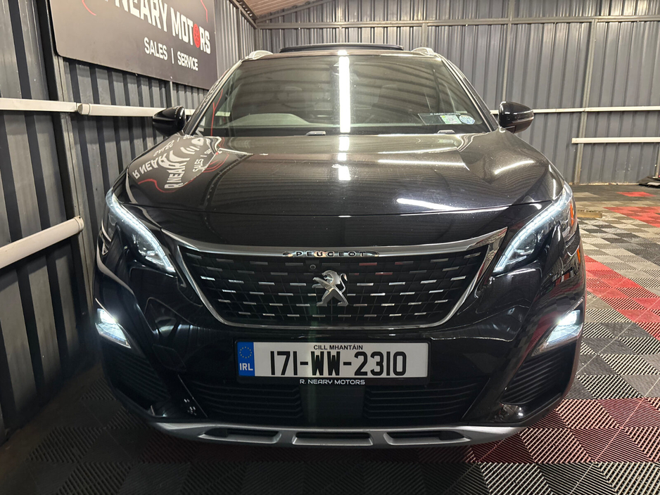 2017 Peugeot 3008 - image 7