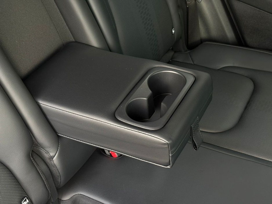 2026 Kia Sportage - image 23