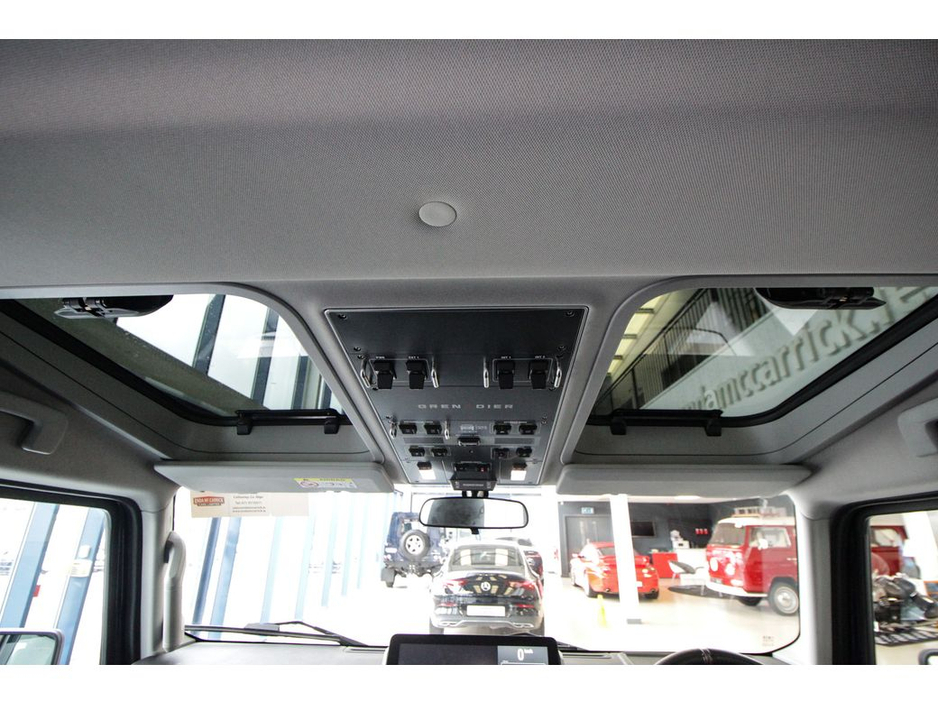 2023 INEOS Grenadier FIELDMASTER 2 SEAT COMMERCIAL