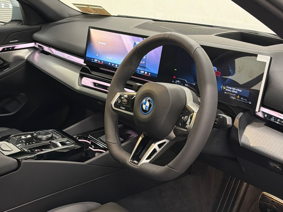 2026 BMW 5 Series - image 6