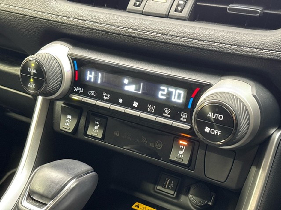 2025 Toyota Rav4 Hybrid Sol - FULL LEATHER - HIGH SPEC €47,950