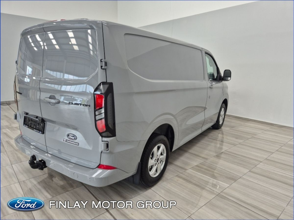 2026 Ford Transit Custom - image 27