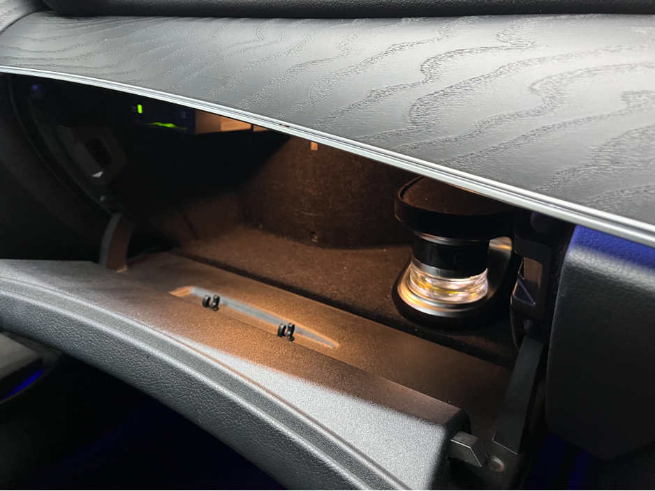 2017 Mercedes-Benz E Class - image 21