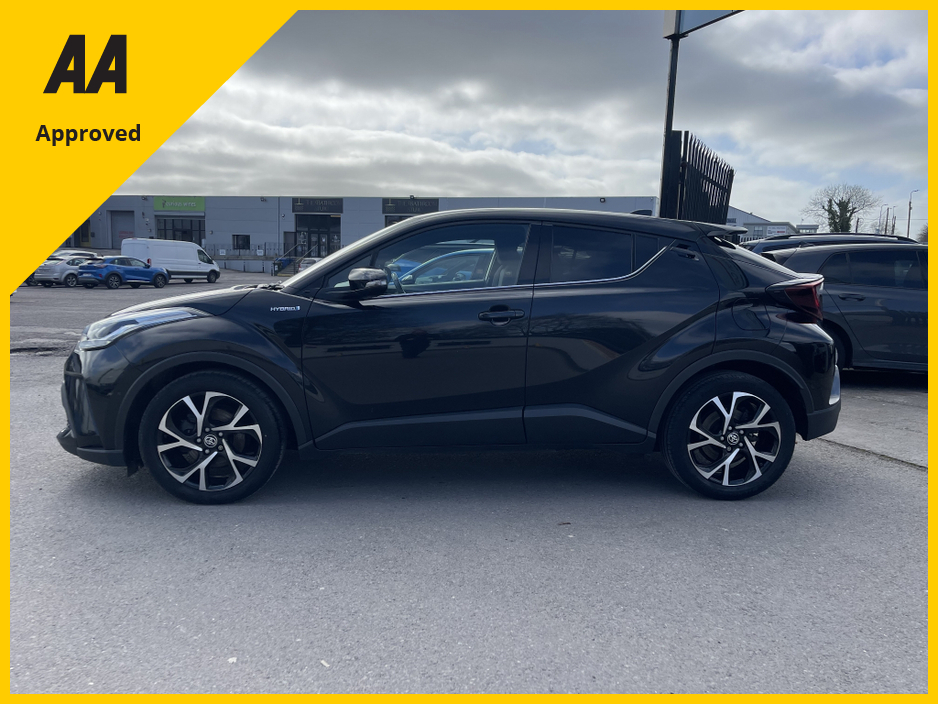 2021 Toyota C-HR - image 21