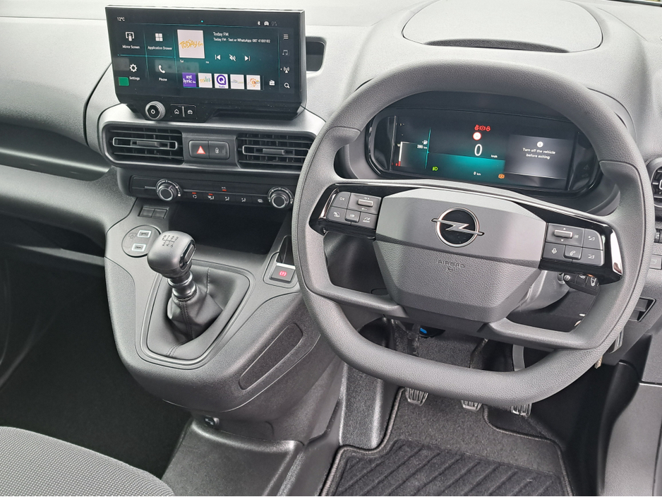 2026 Opel Combo - image 18