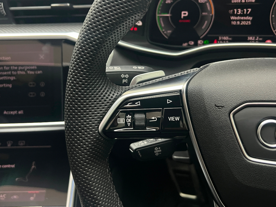 2025 Audi A6 50 TFSI E BLACK ED AVANT PAN ROOF €66,990