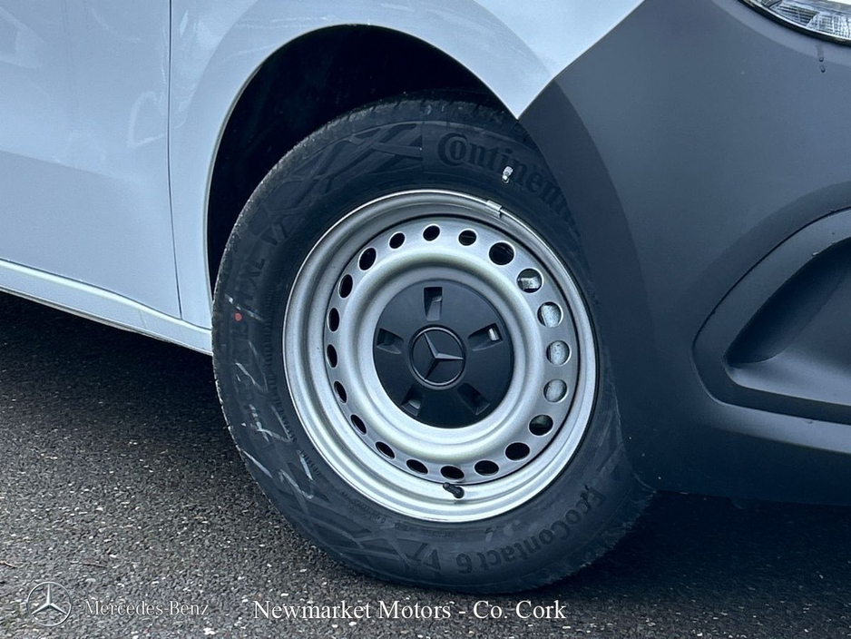 2026 Mercedes-Benz Citan - image 2