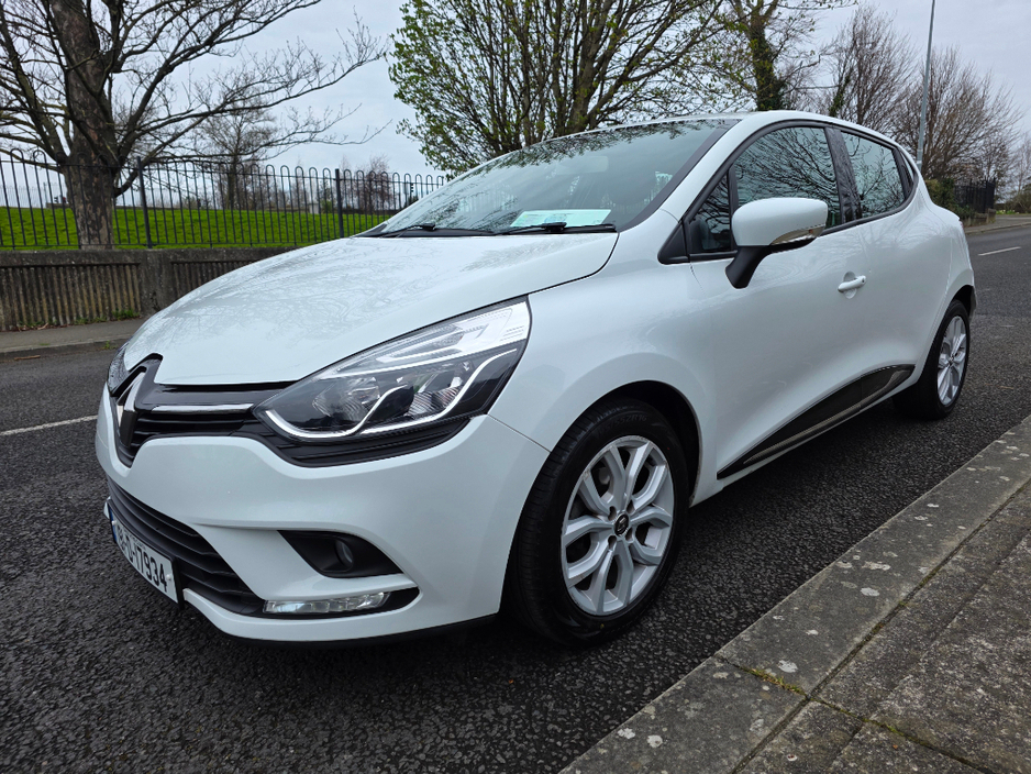 2019 Renault Clio - image 6