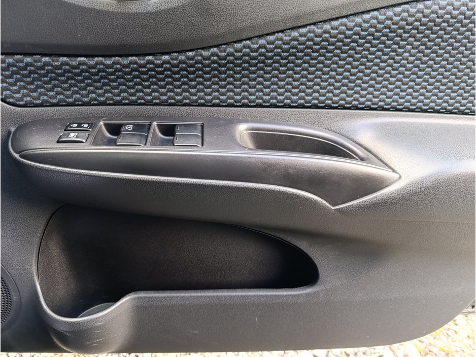 2016 Nissan Note - image 23