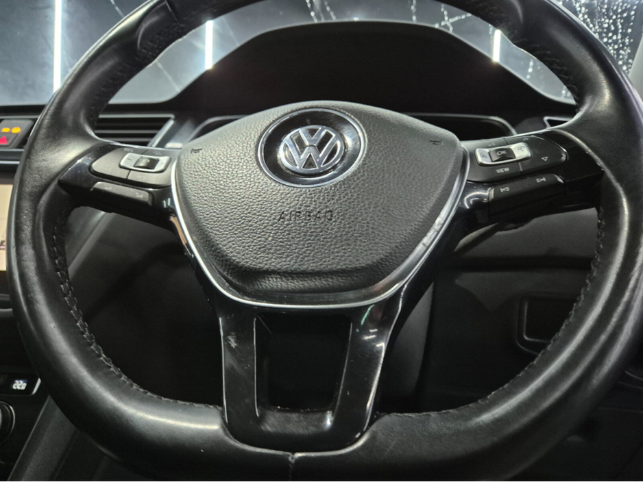 2020 Volkswagen Tiguan - image 7