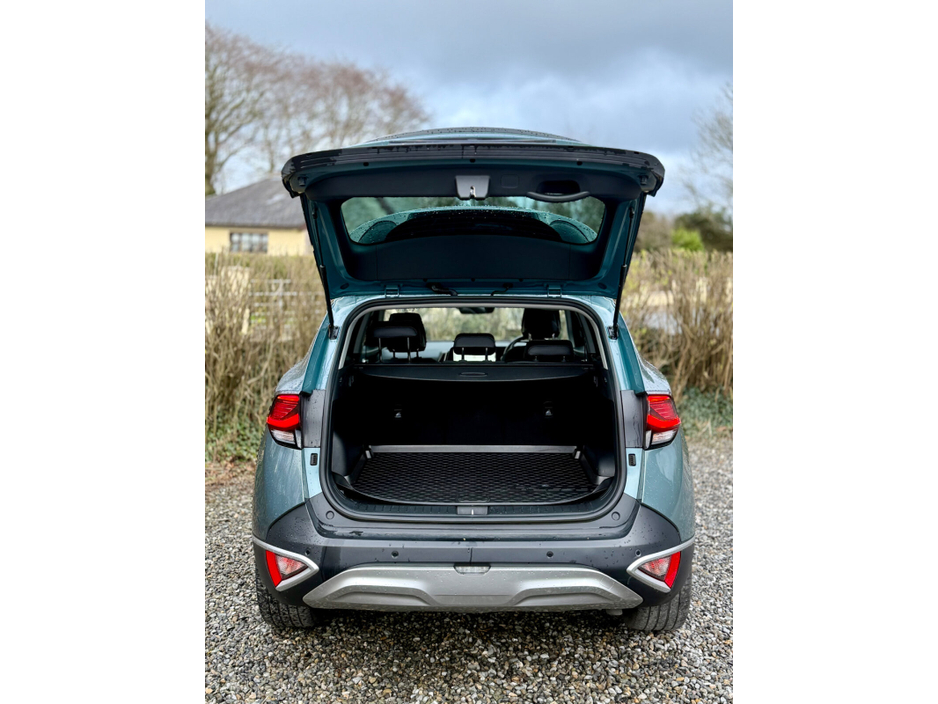 2022 Kia Sportage - image 38