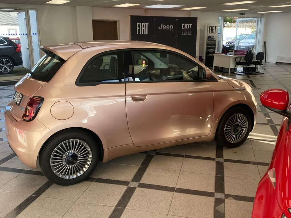 2025 Fiat 500e Icon 42KWH 3DR Auto €19,950