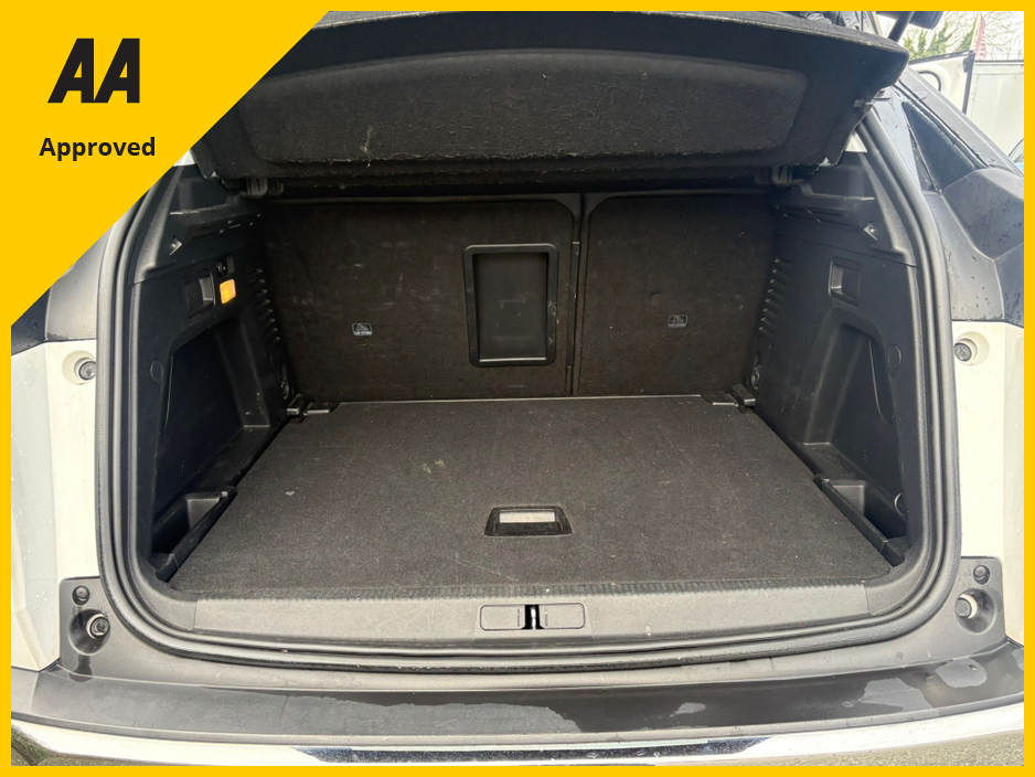 2019 Peugeot 3008 - image 15