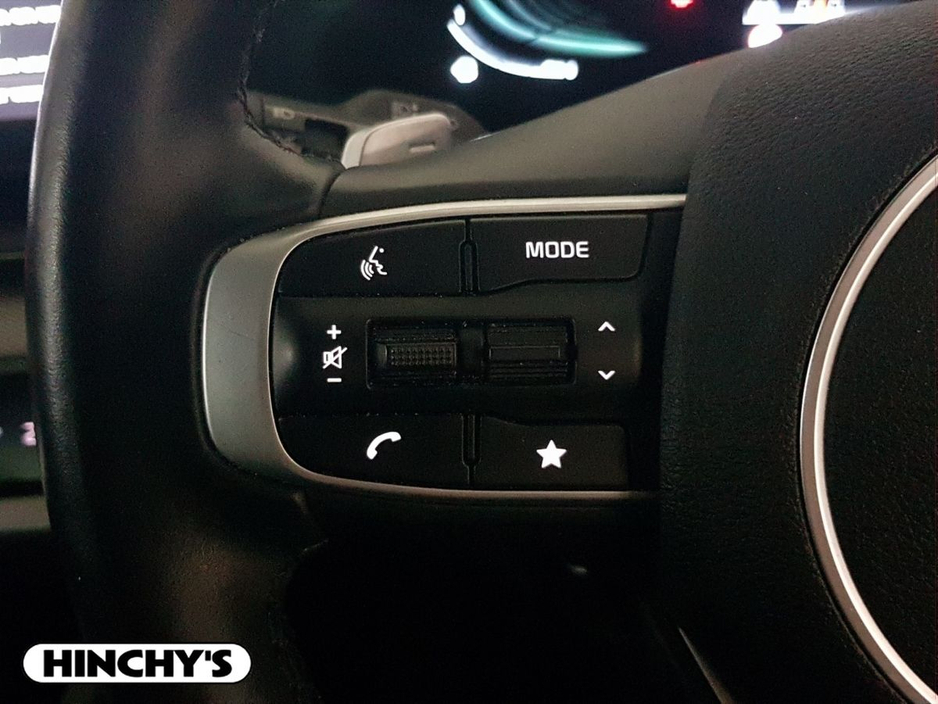2022 Kia Sportage - image 18