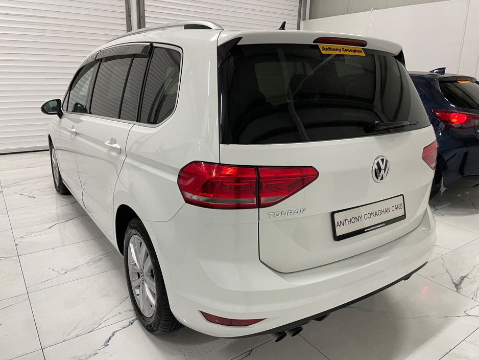 2018 Volkswagen Touran  €20,895
