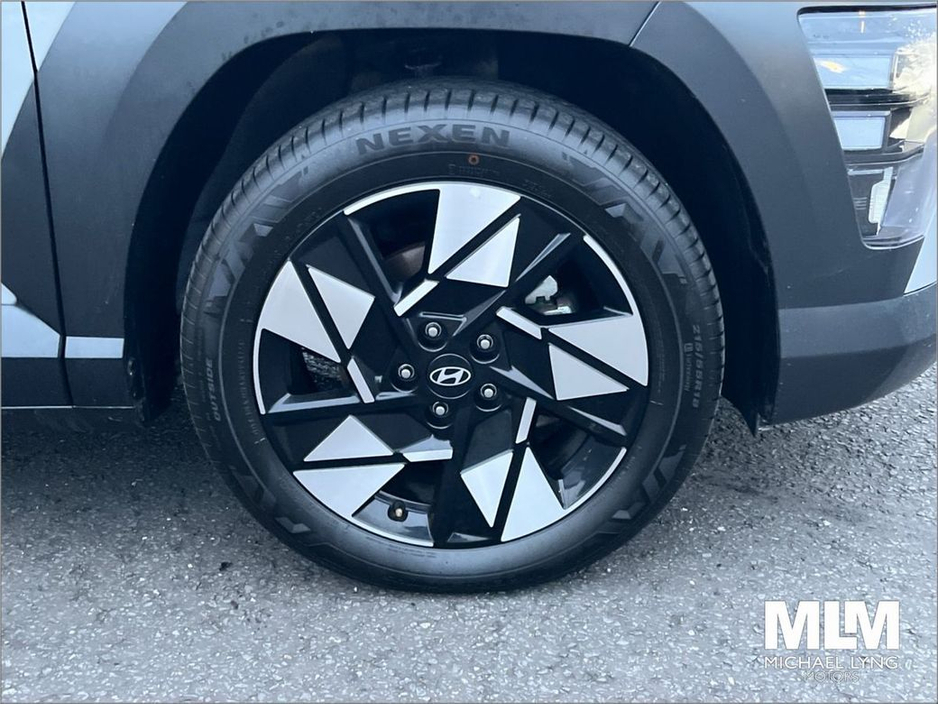 2025 Hyundai Kona 1.6 HYBRID Elegance Auto €34,495