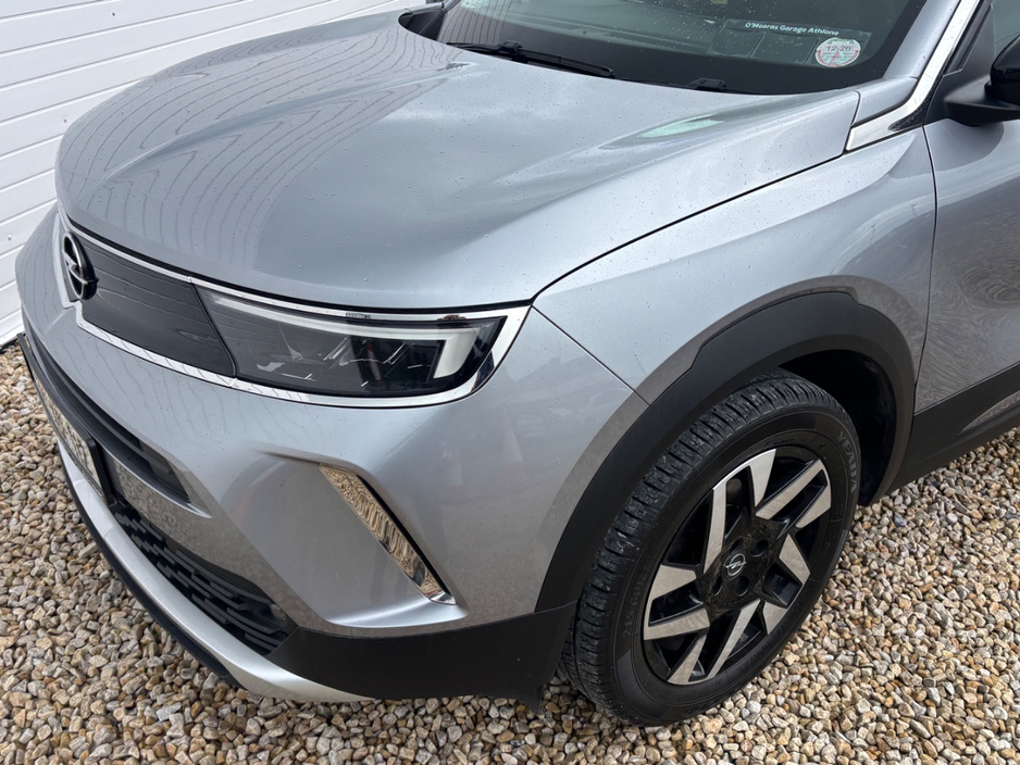 2022 Opel Mokka - image 12