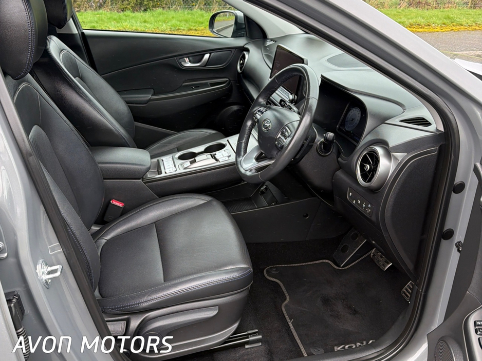 2023 Hyundai Kona - image 13