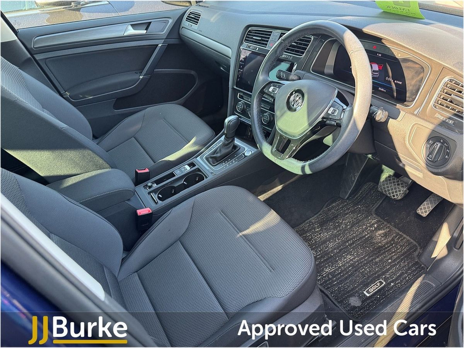 2020 Volkswagen Golf - image 11