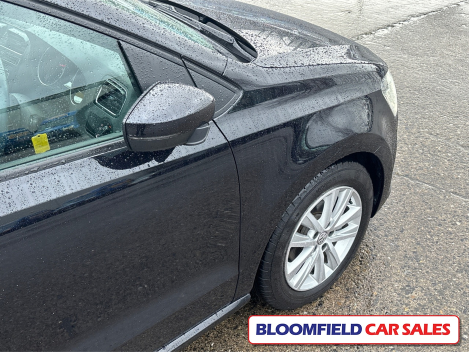 2017 Volkswagen Polo 1.2 , AUTO // EXTREMELY LOW MILEAGE €13,950