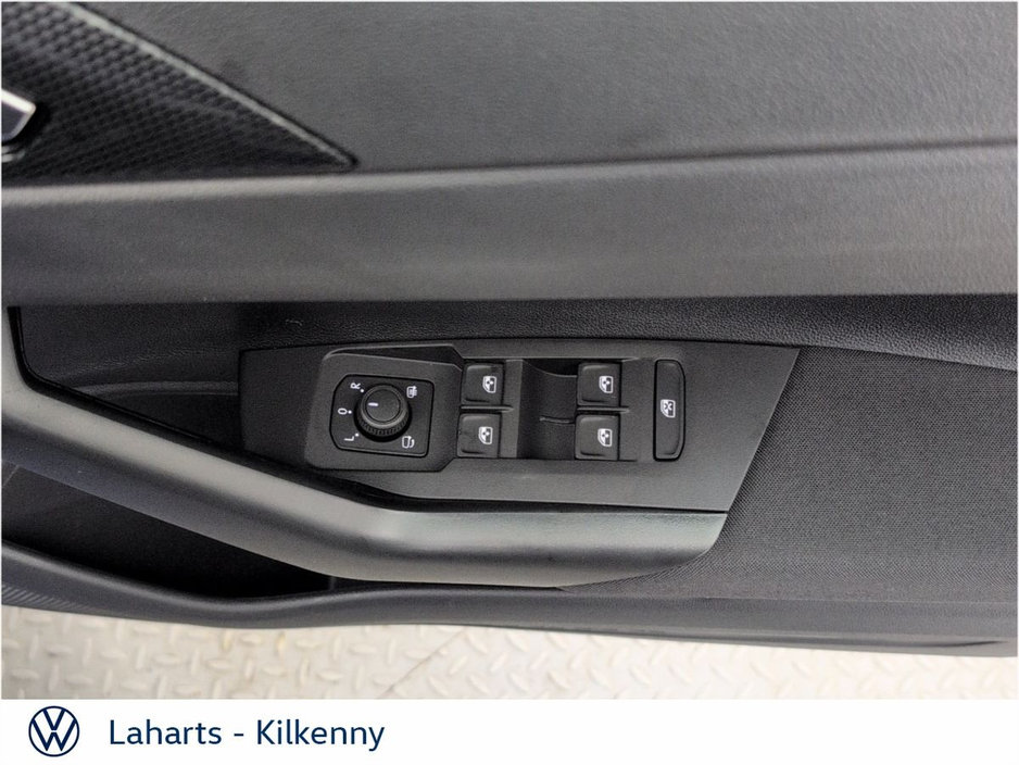 2025 Volkswagen Polo - image 22