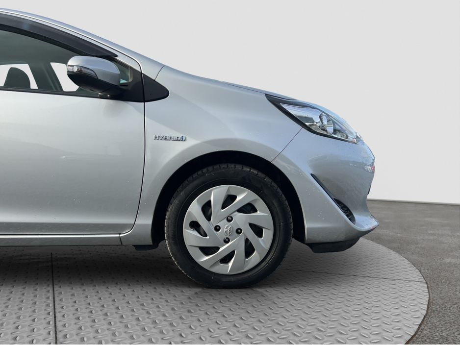 2018 Toyota Aqua 2018 Toyota Aqua 1.5 Self Charging Hybrid €11,750