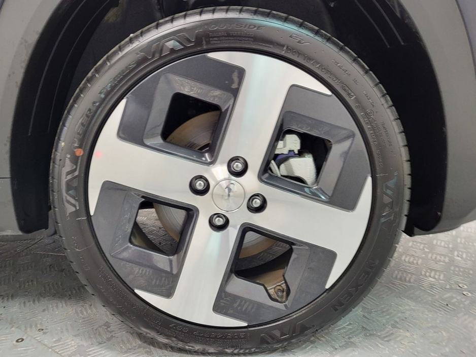 2026 Hyundai Inster - image 11