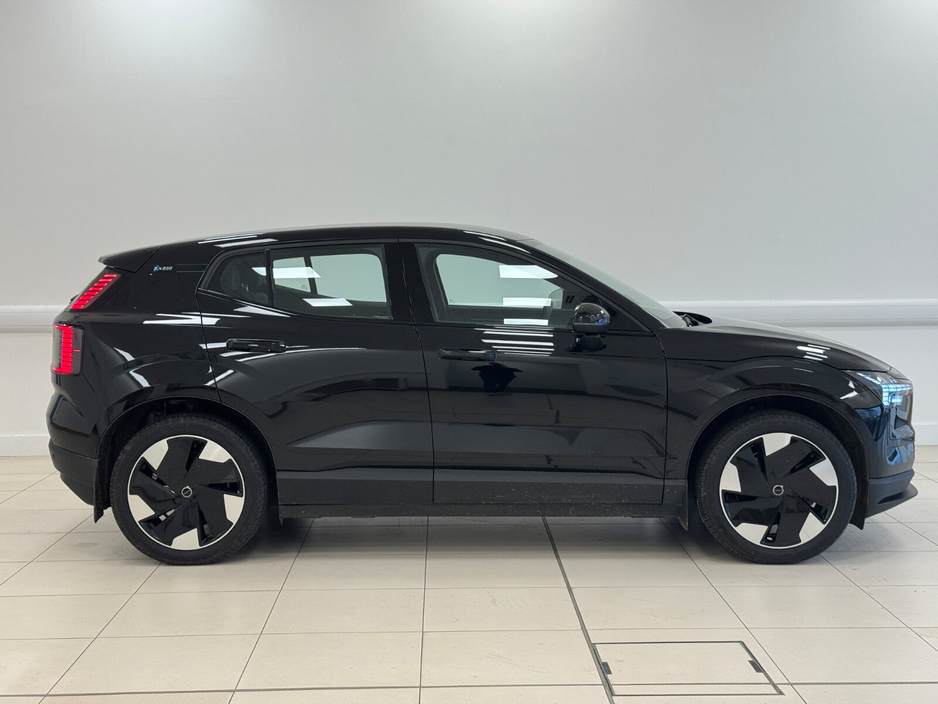2024 Volvo EX30 Single Motor BEV 272hp Plus