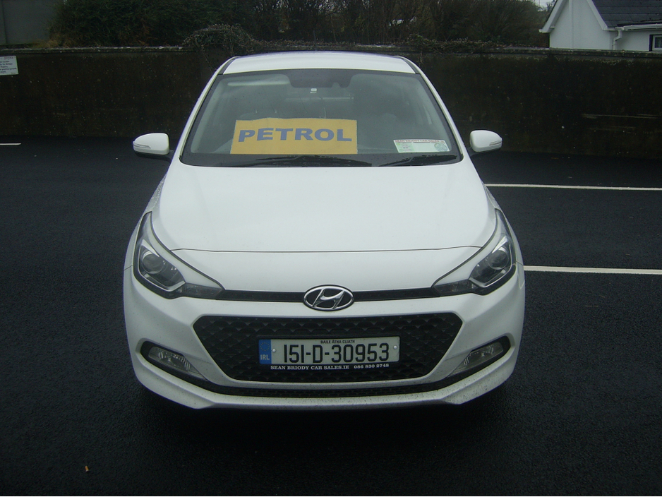 2015 Hyundai i20 PETROL DELUXE 5DR €7,950