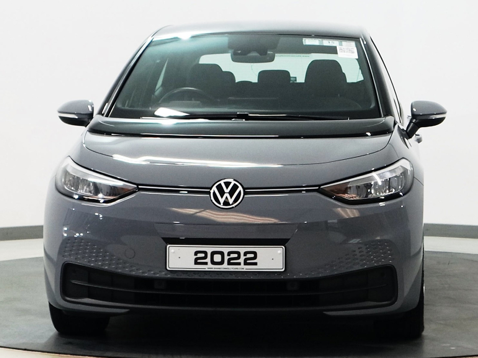 2022 Volkswagen ID.3 - image 9