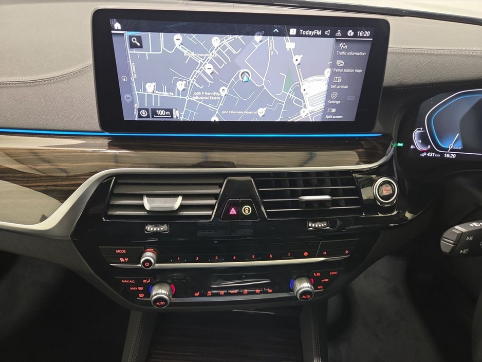 2022 BMW 5 Series 530e xDrive M Sport Saloon €44,950