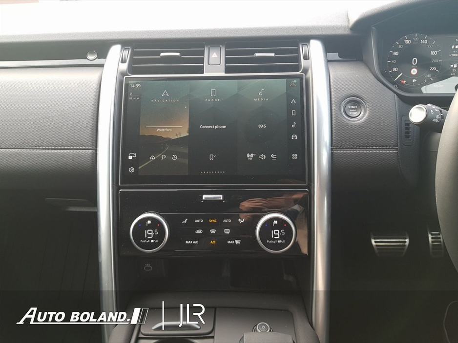 2025 Land Rover Discovery - image 11
