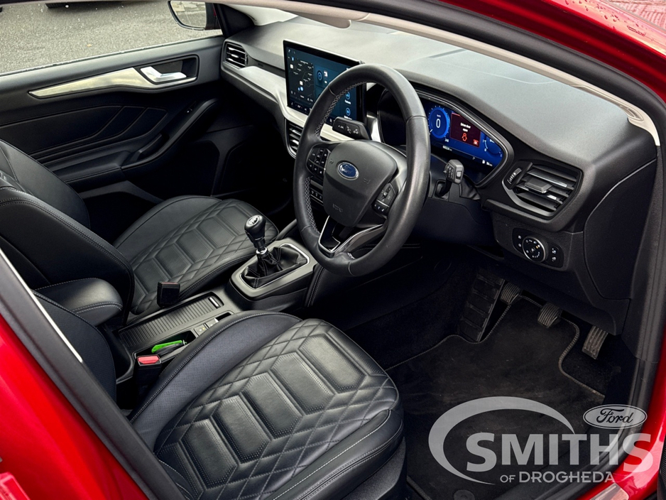 2022 Ford Focus - image 4