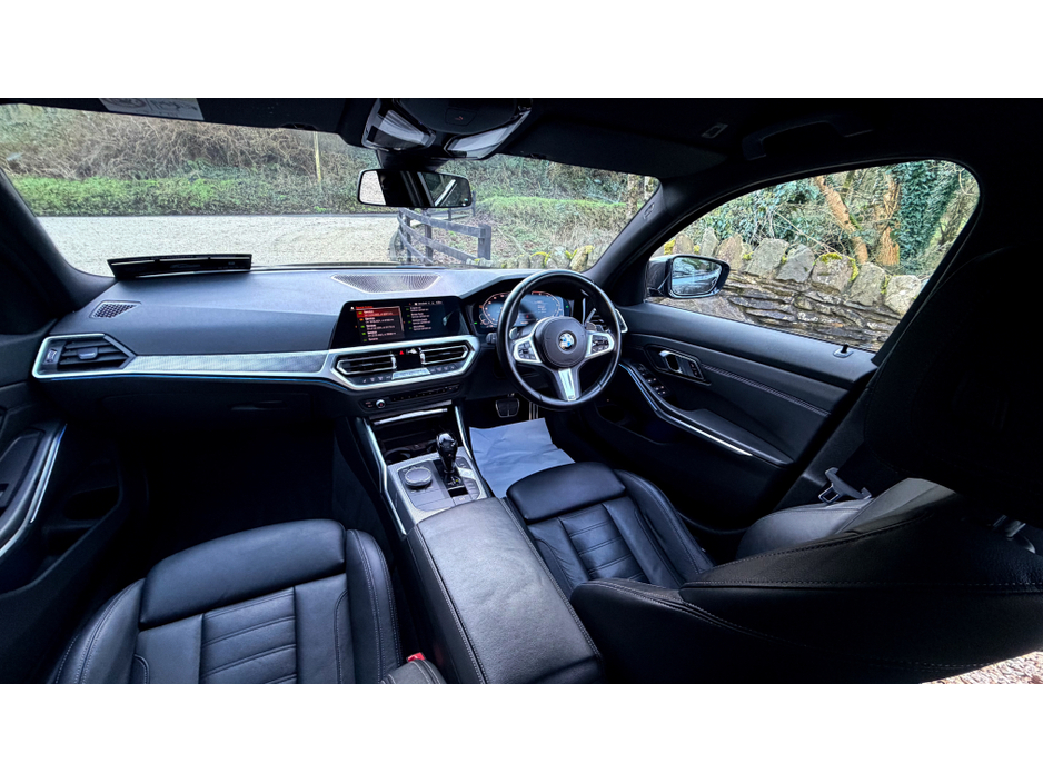 2022 BMW X5 2022 (221)  BMW X5 M Sport Pro *San Marino Blue €68,999