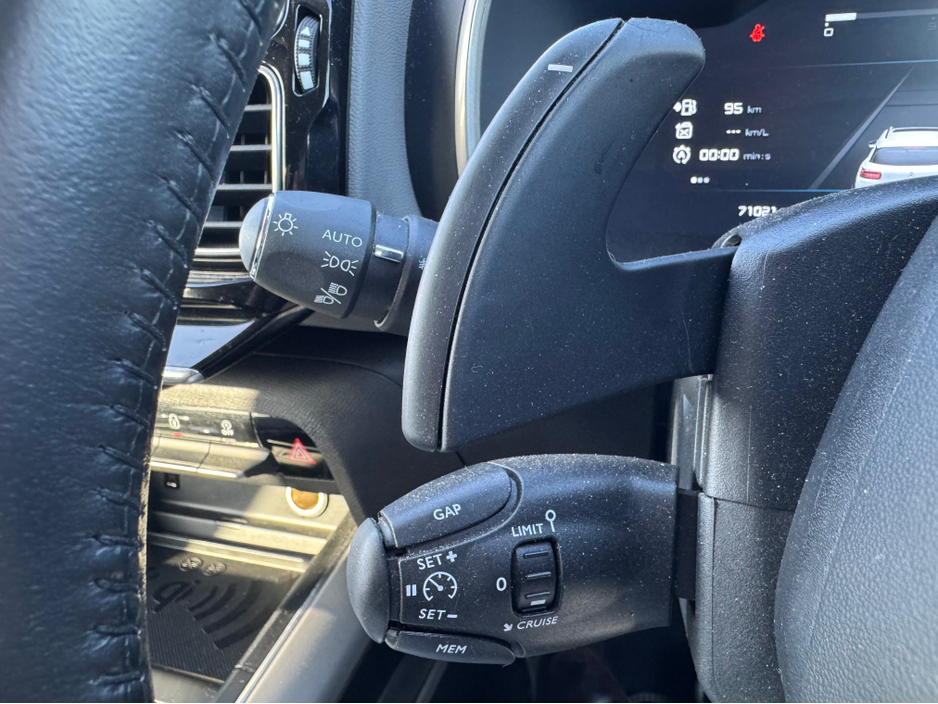 2021 Citroen C5 Aircross - image 28