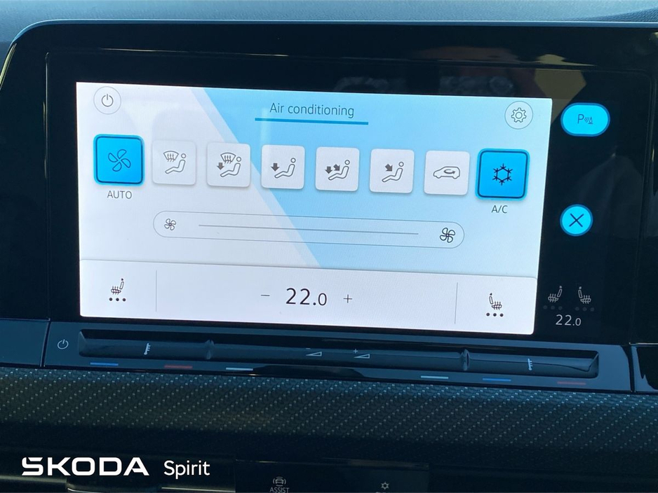 2023 Volkswagen Golf R-Line 1.5TSI 130bhp €31,950