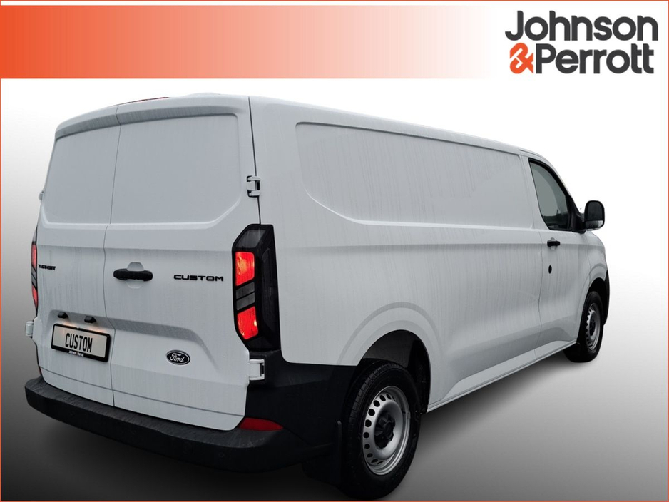 2026 Ford Transit Custom LWB Leader €32,560