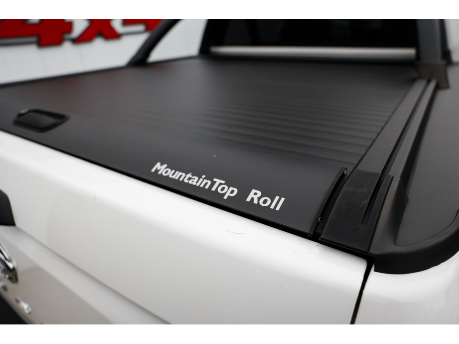 2024 Ssangyong Musso - image 13