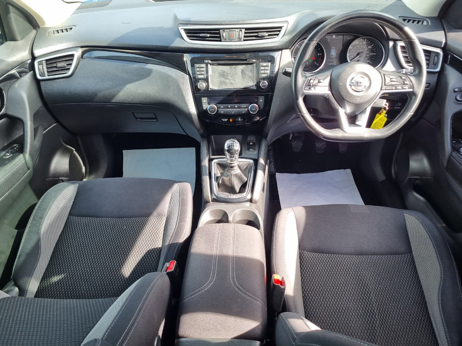 2017 Nissan Qashqai - image 17