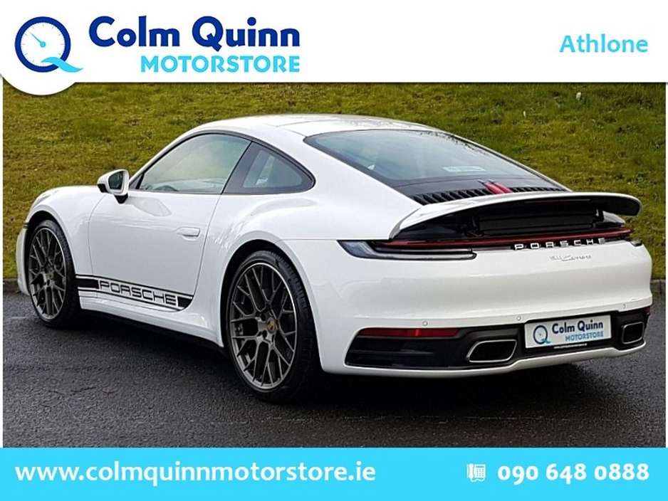 2021 Porsche 911 Carrera €147,995