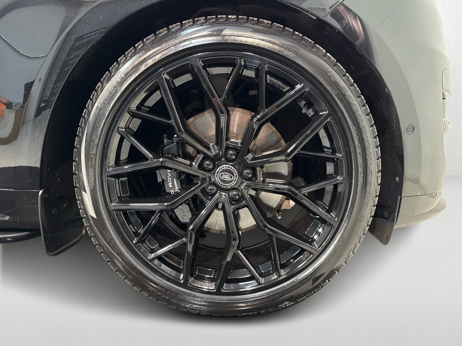 2026 Land Rover Range Rover Sport - image 5