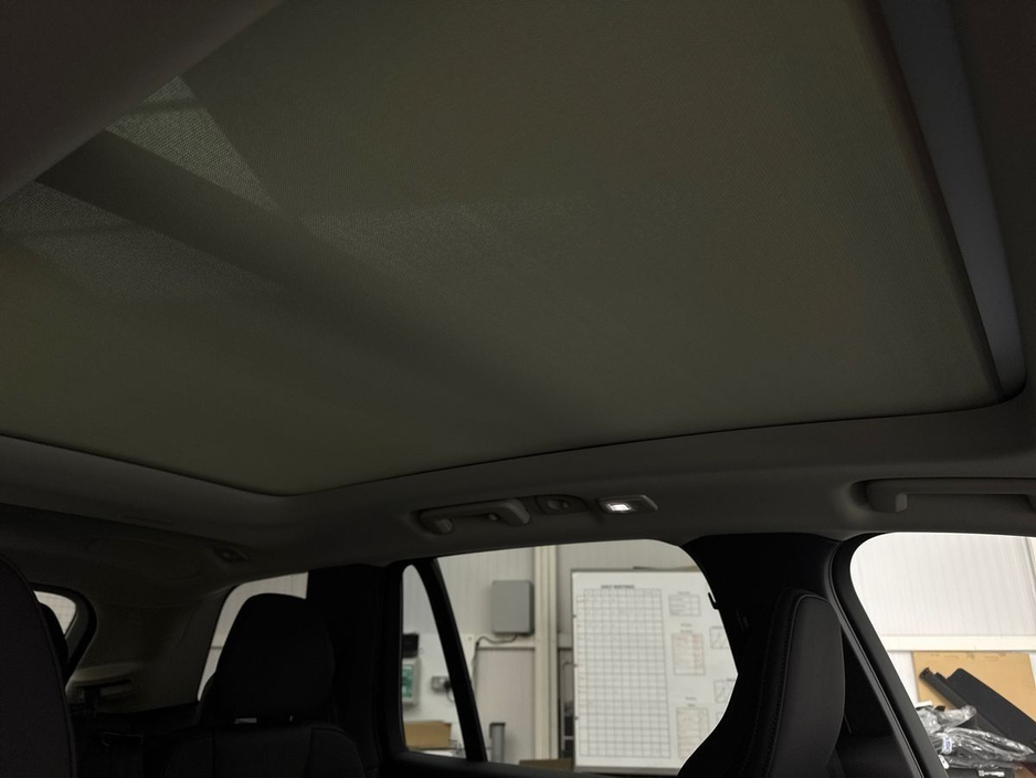 2026 Volvo XC90 - image 21