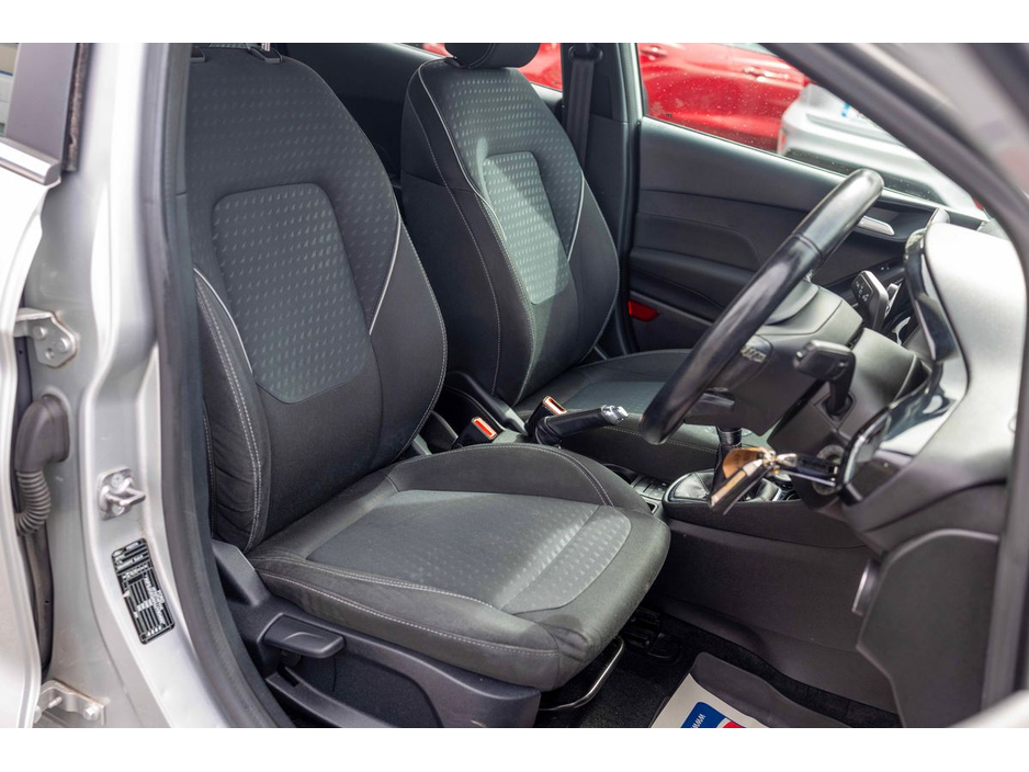 2018 Ford Fiesta - image 19