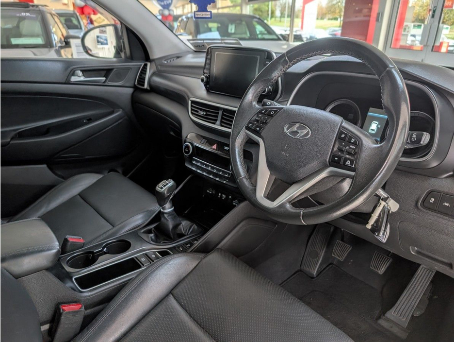 2019 Hyundai Tucson - image 4