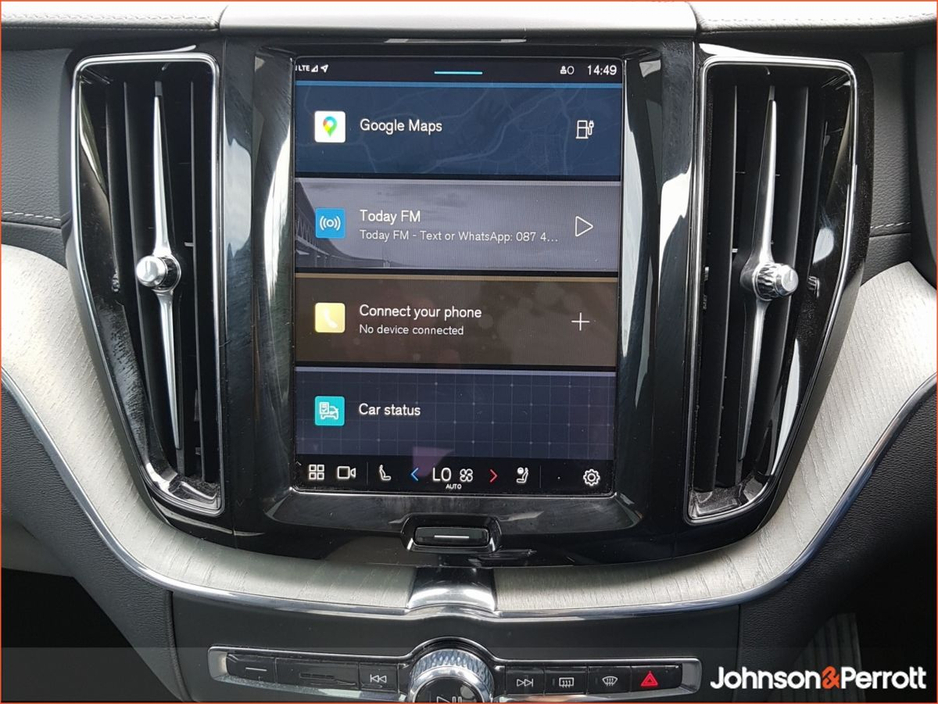 2025 Volvo XC60 T6 350 bhp AWD PHEV Ultra Bright (Three Year Volvo Warranty + Two Year Volvo Service Plan) €69,900