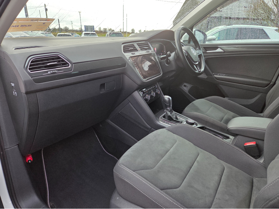 2020 Volkswagen Tiguan 2.0 D Auto HighLine 4WD €28,950