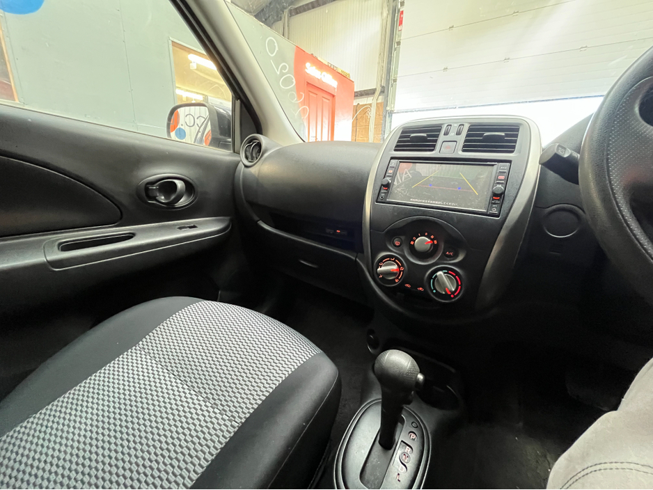 2018 Nissan March - image 13