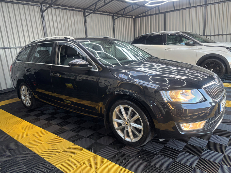 2016 Skoda Octavia - image 12